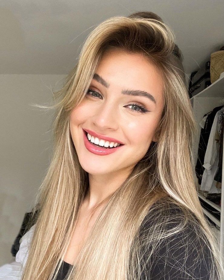 Anna Von Klinski Anna Von Klinski