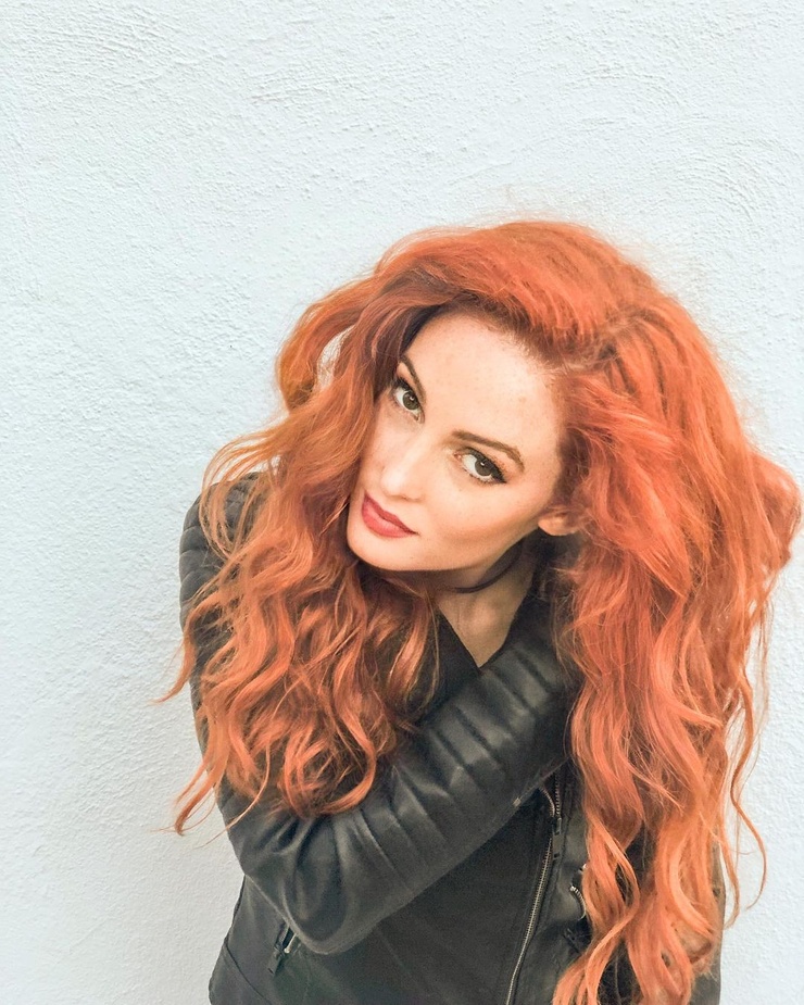 Nicole Simone