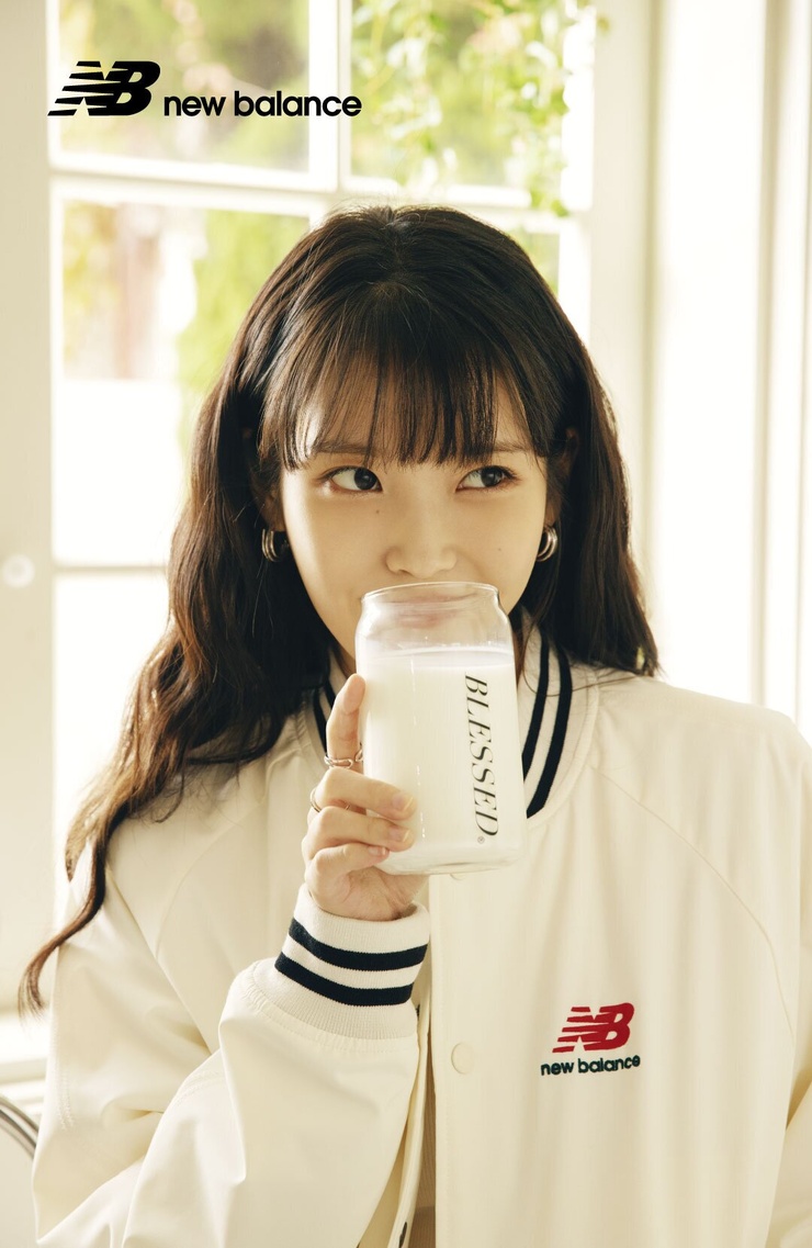 IU