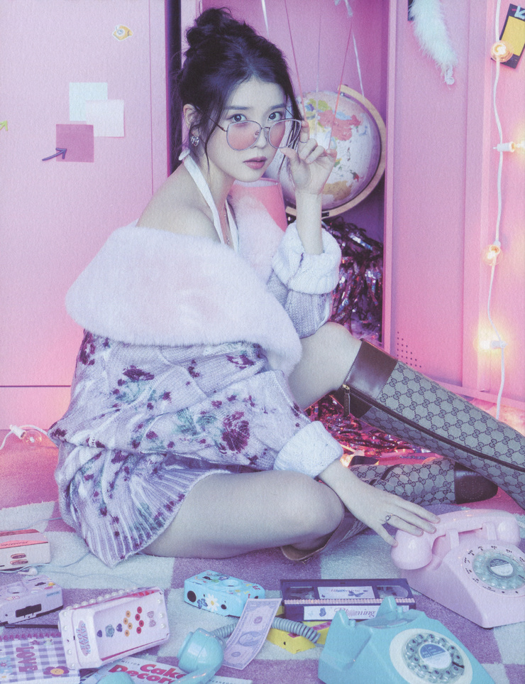 IU