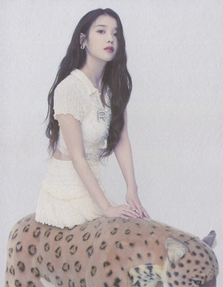 IU