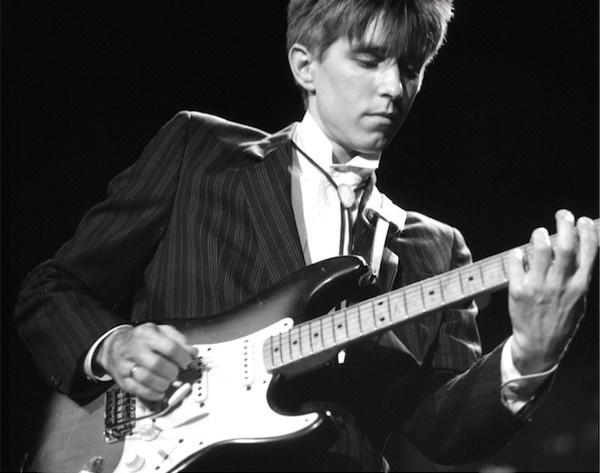 Eric Johnson image Eric Johnson image