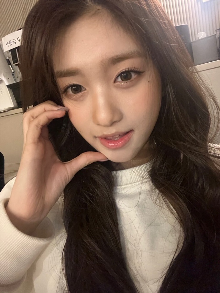 Hyun-seo Lee Hyun-seo Lee