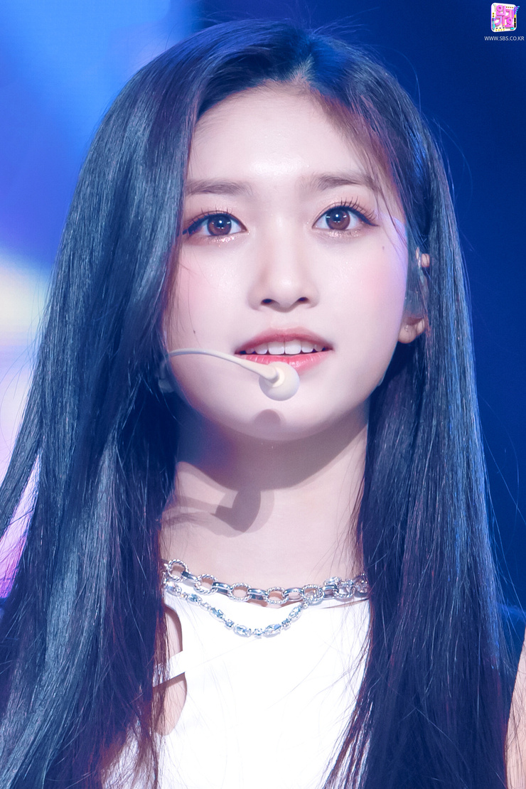 Hyun-seo Lee