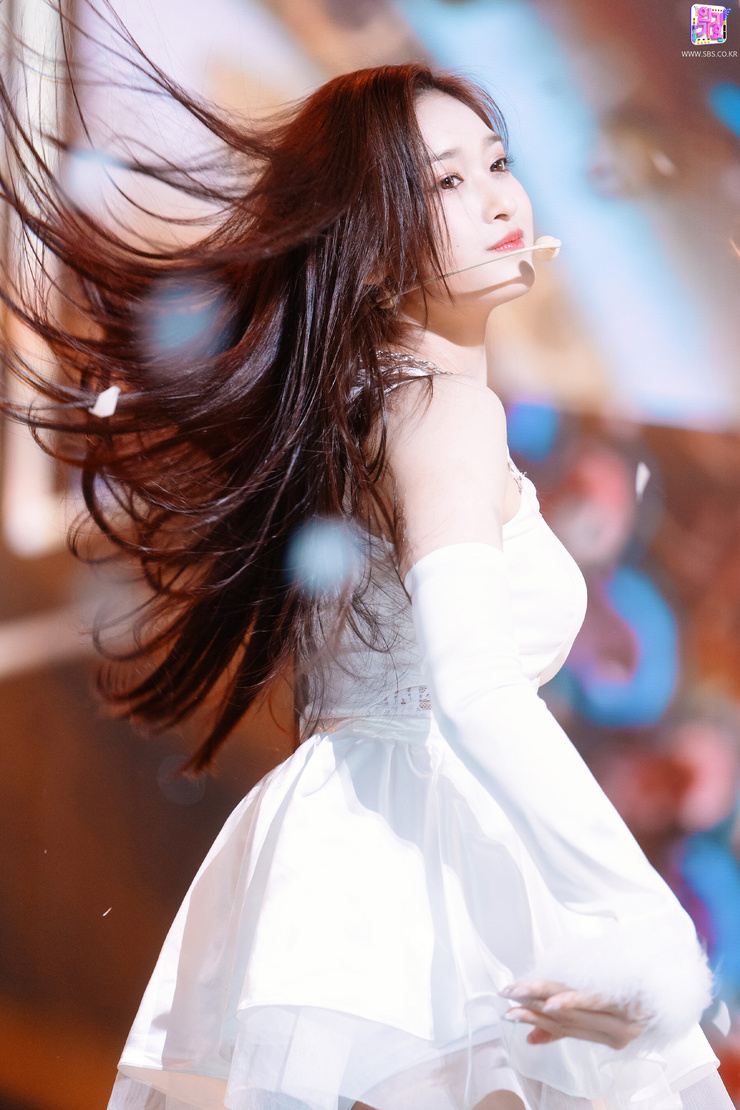 Hyun-seo Lee