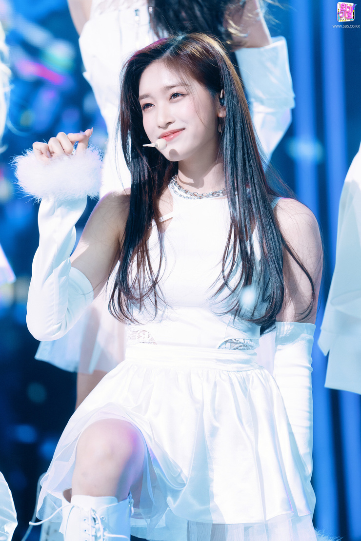 Hyun-seo Lee