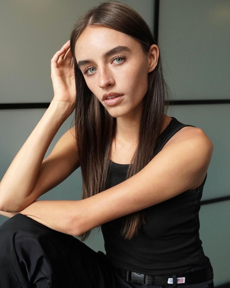 Sydney Walker (model)