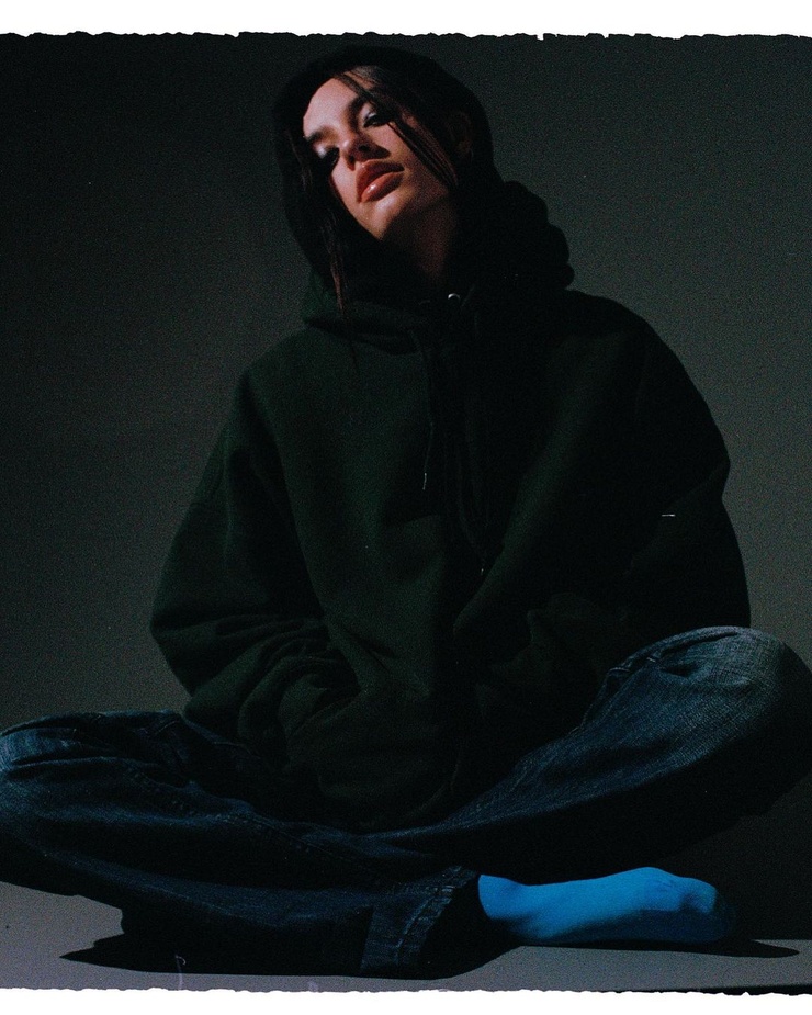 Sydney Walker (model)