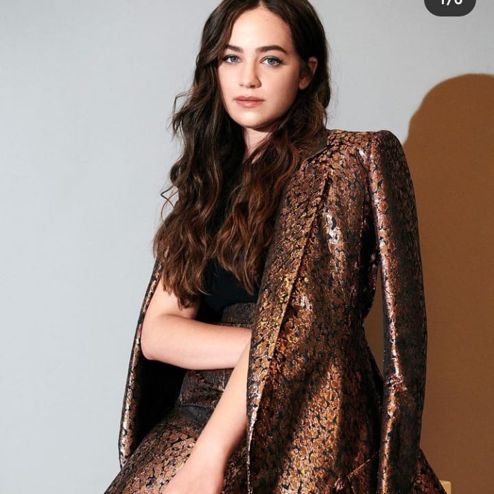 Mary Mouser Mary Mouser