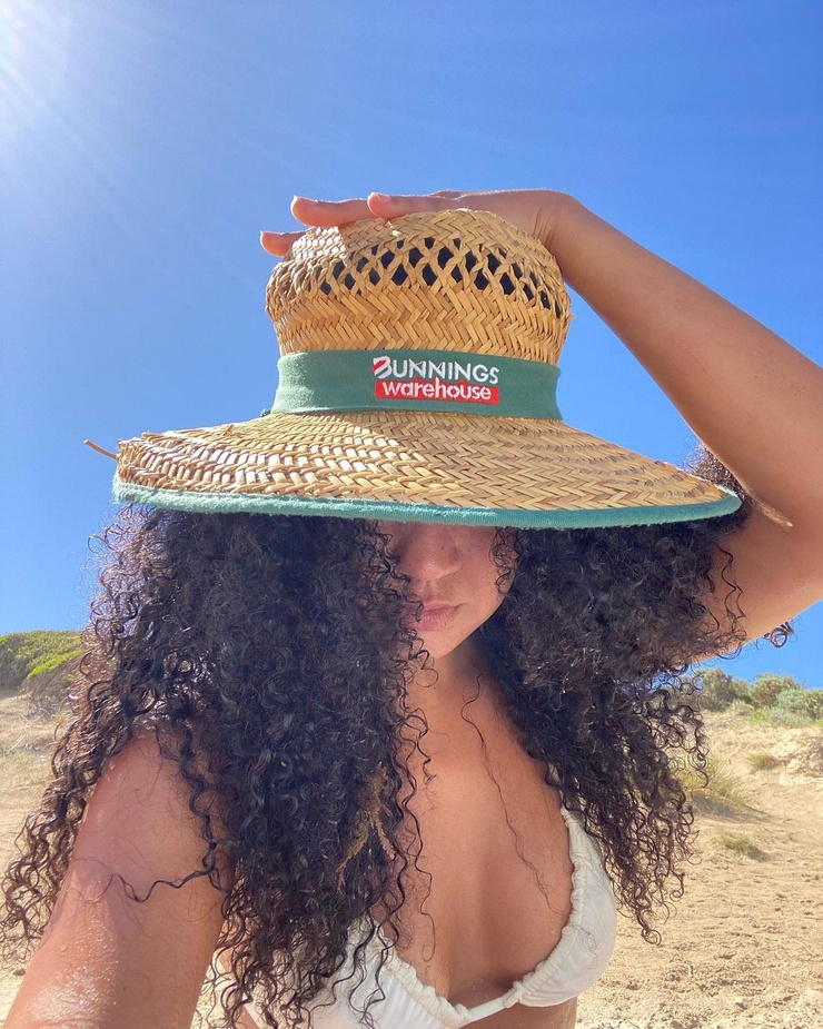 Aisha Dee