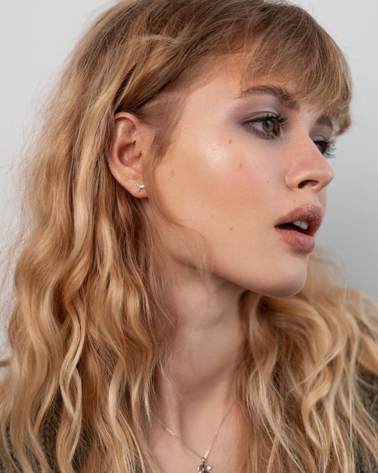 Luna (model)