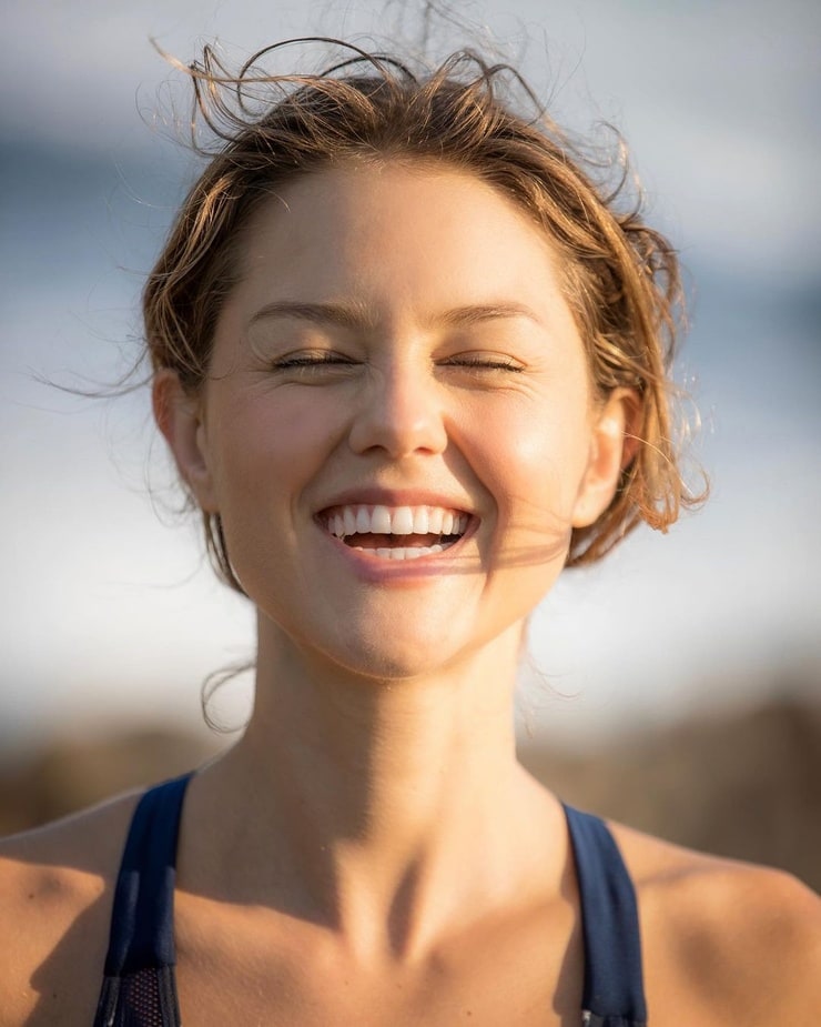 Isabelle Cornish