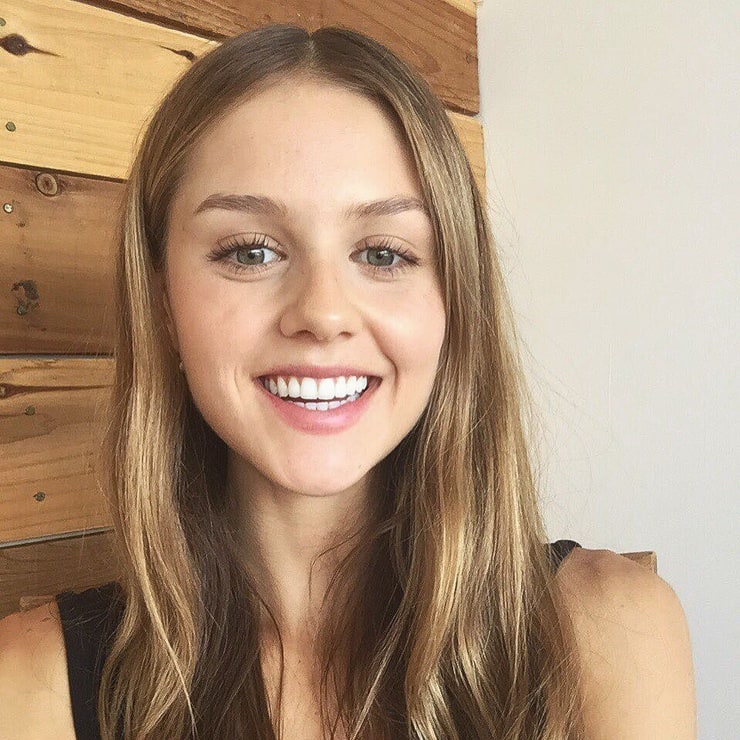 Isabelle Cornish 1202