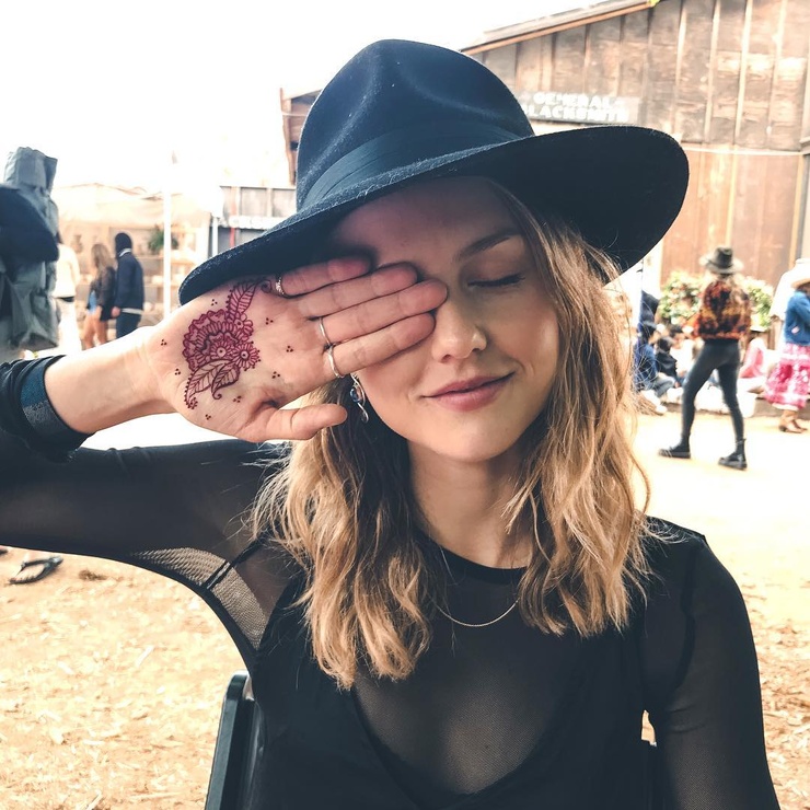 Isabelle Cornish