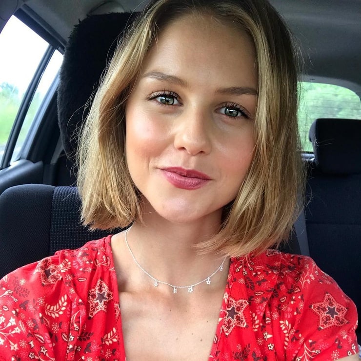 Isabelle Cornish 