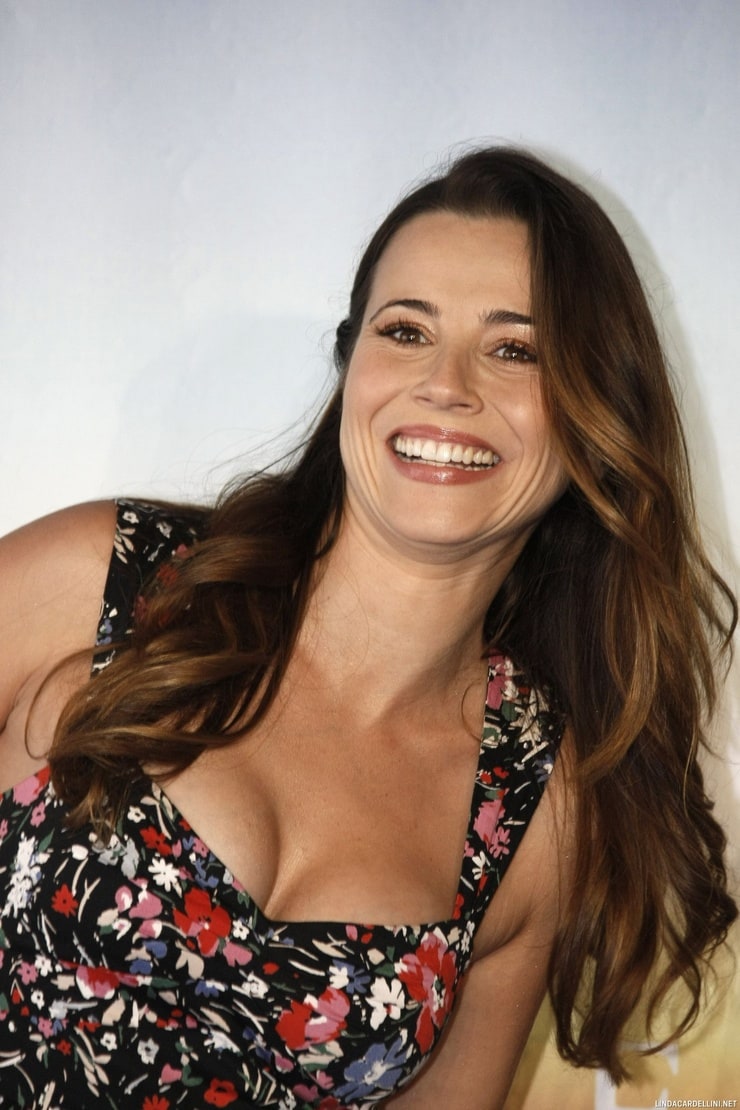 Linda Cardellini Linda Cardellini