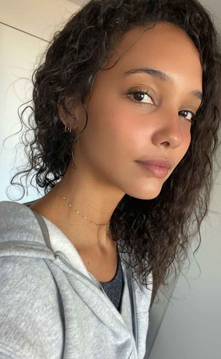 Cora Emmanuel Cora Emmanuel