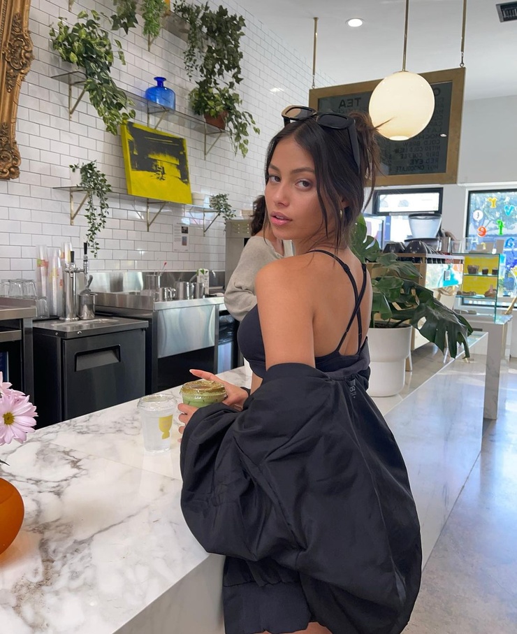 Fiona Barron Fiona Barron