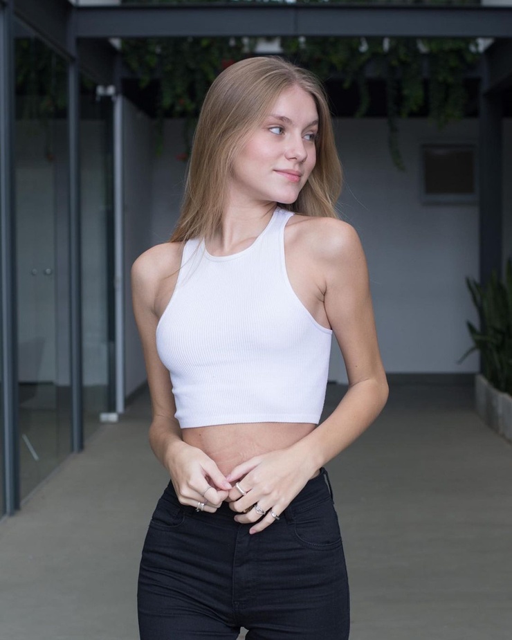 Picture of Luiza Baker