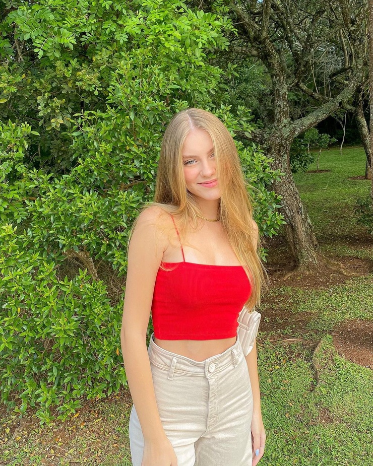 Luiza Baker Luiza Baker