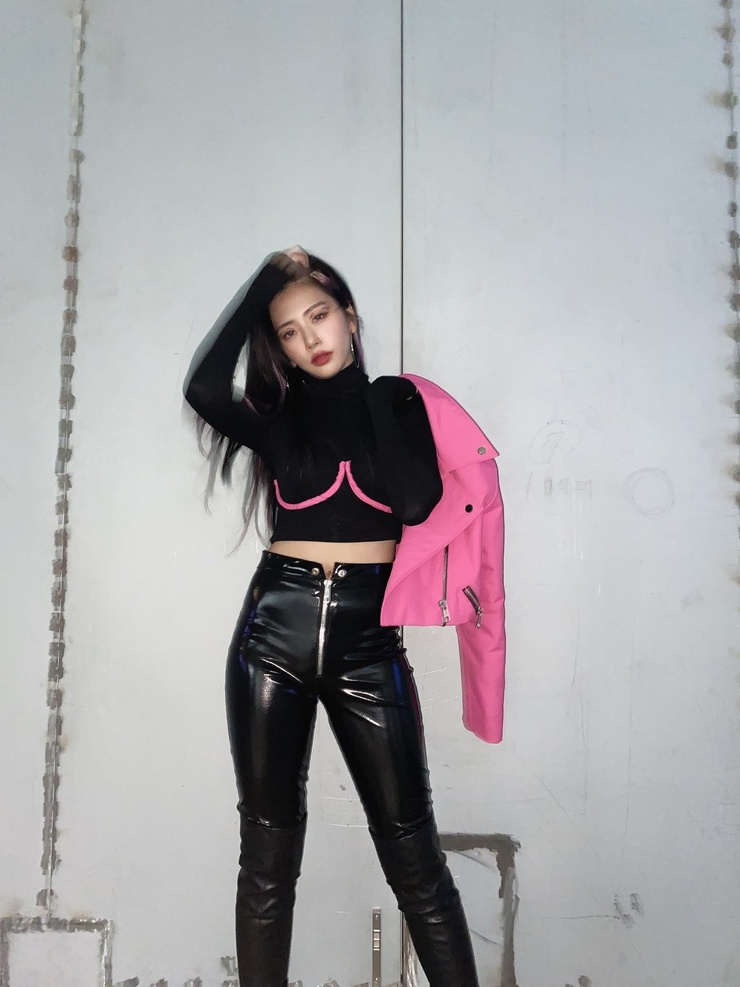 Ji-U