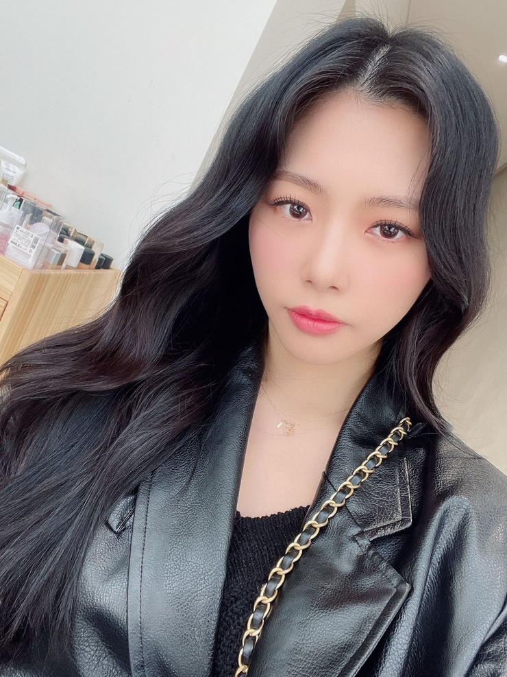 Ji-U
