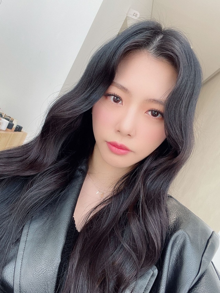 Ji-U