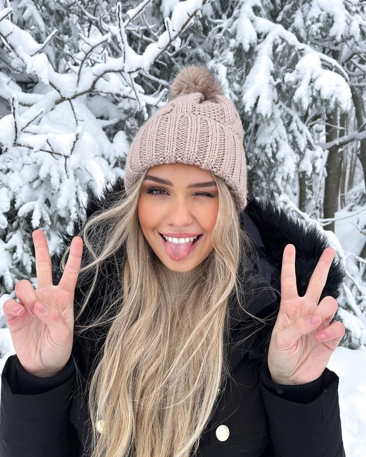 Alina Nitschke Alina Nitschke