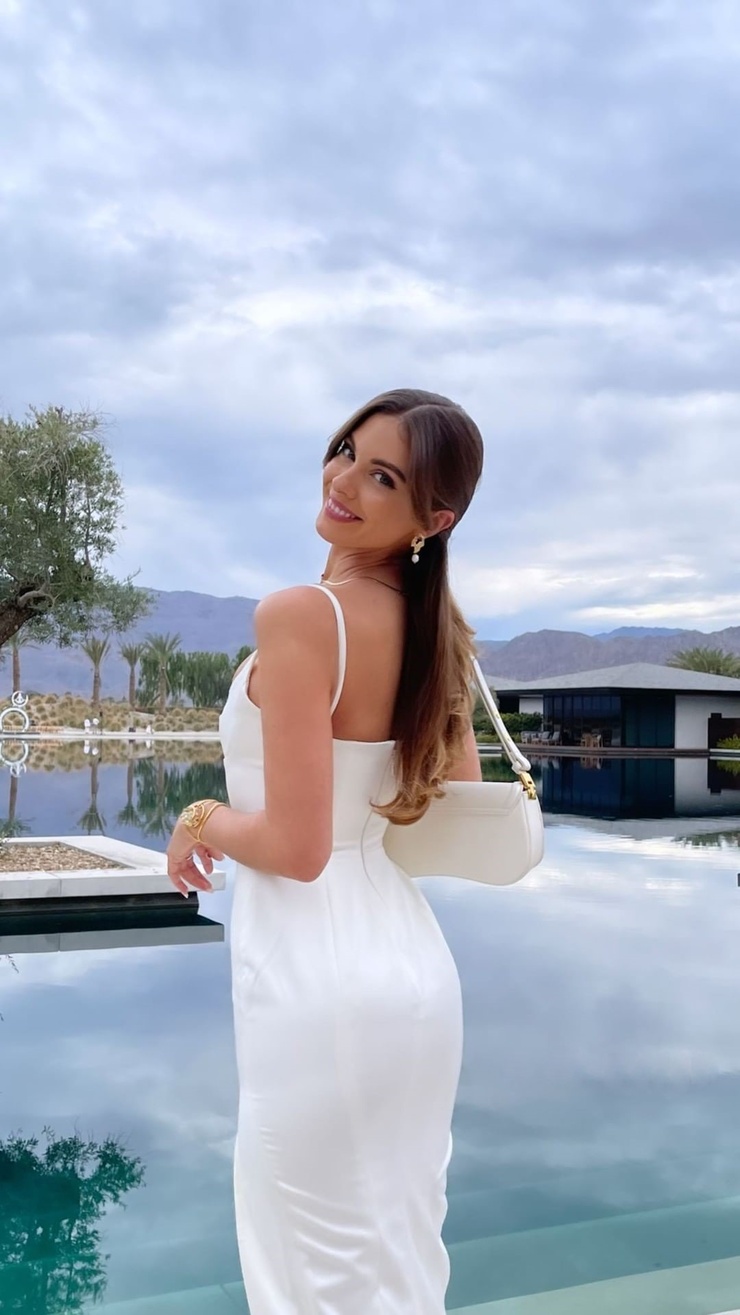 Carmella Rose Carmella Rose