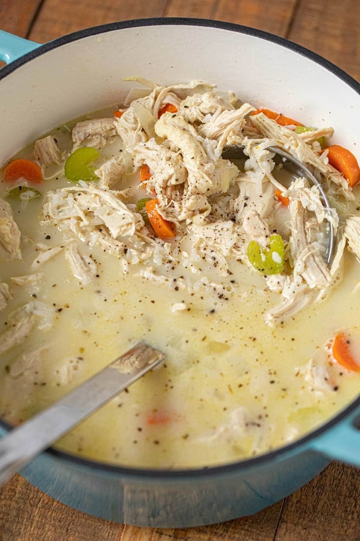 Avgolemono Soup / Greek Lemon Chicken & Rice Soup