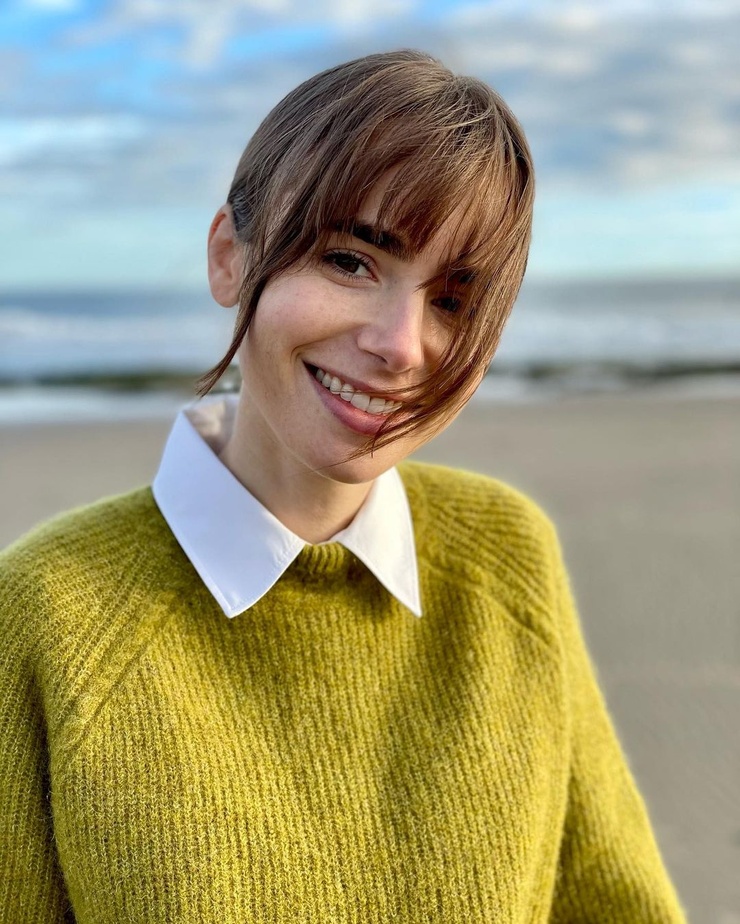 Lily Collins