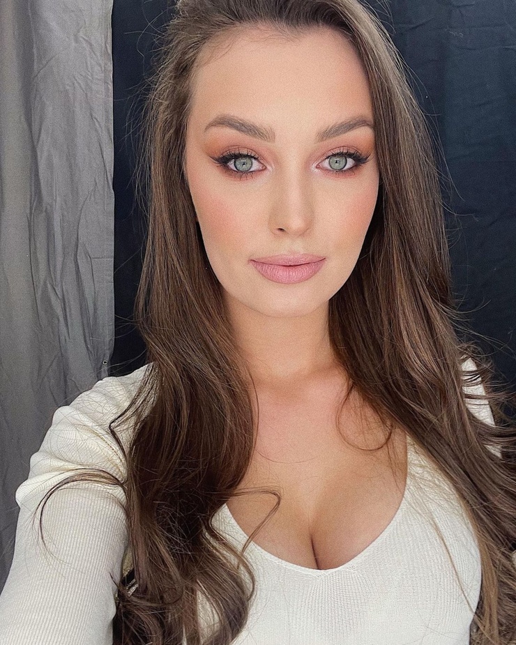 Ola Przywitowska Ola Przywitowska