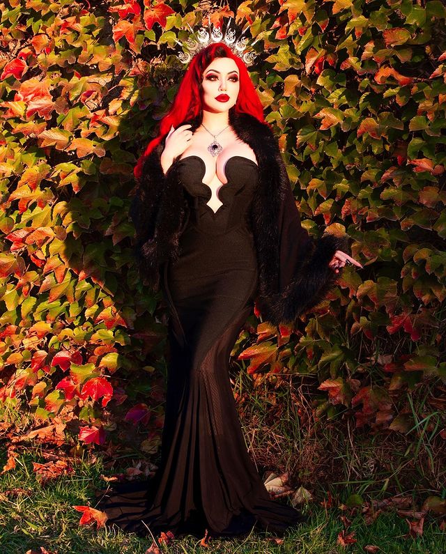 Dani Divine