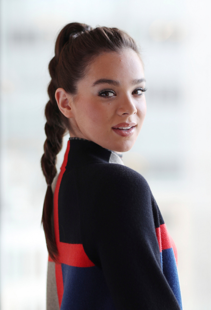 Hailee Steinfeld