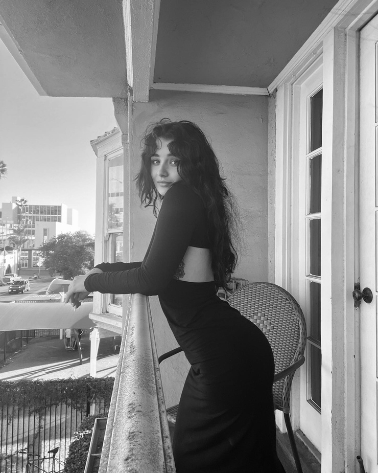 Mia Alves