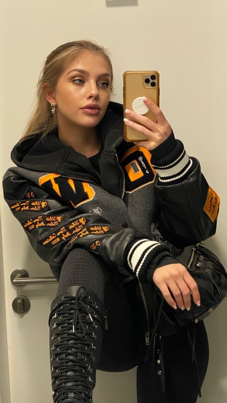 Alexa Breit