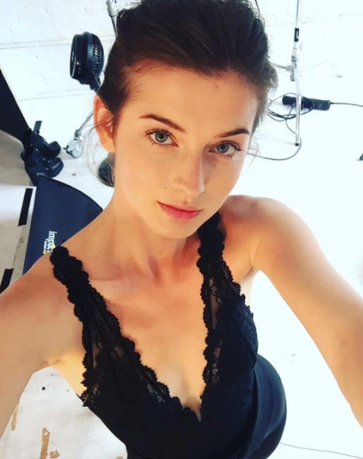 Anna Zayachkivska Anna Zayachkivska