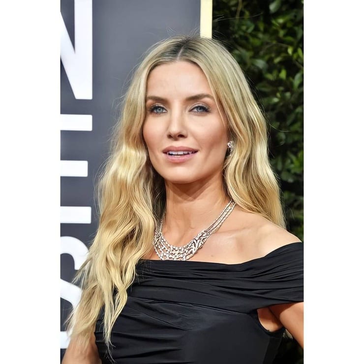 Picture of Annabelle Wallis