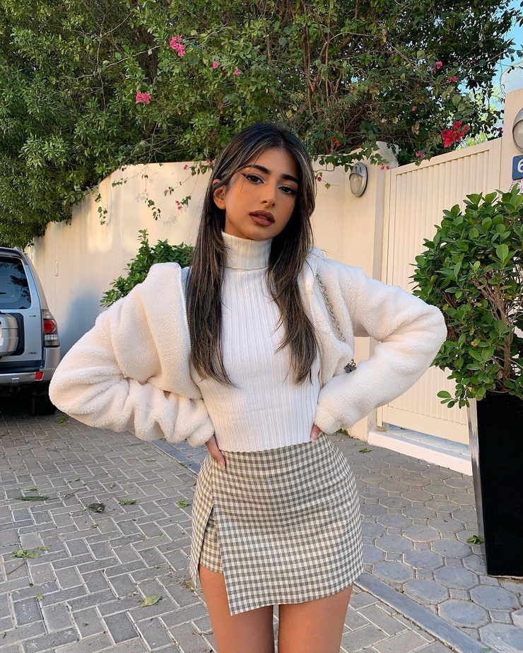 Iffat Marashi