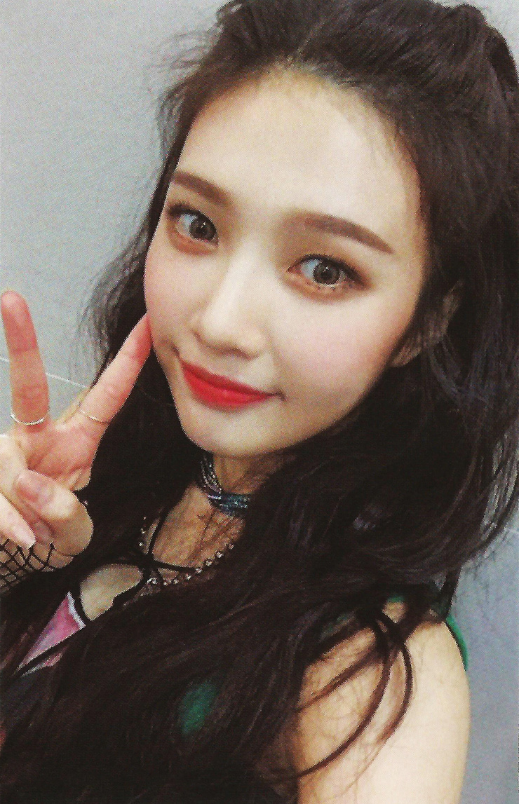 Joy (Park Soo Young)