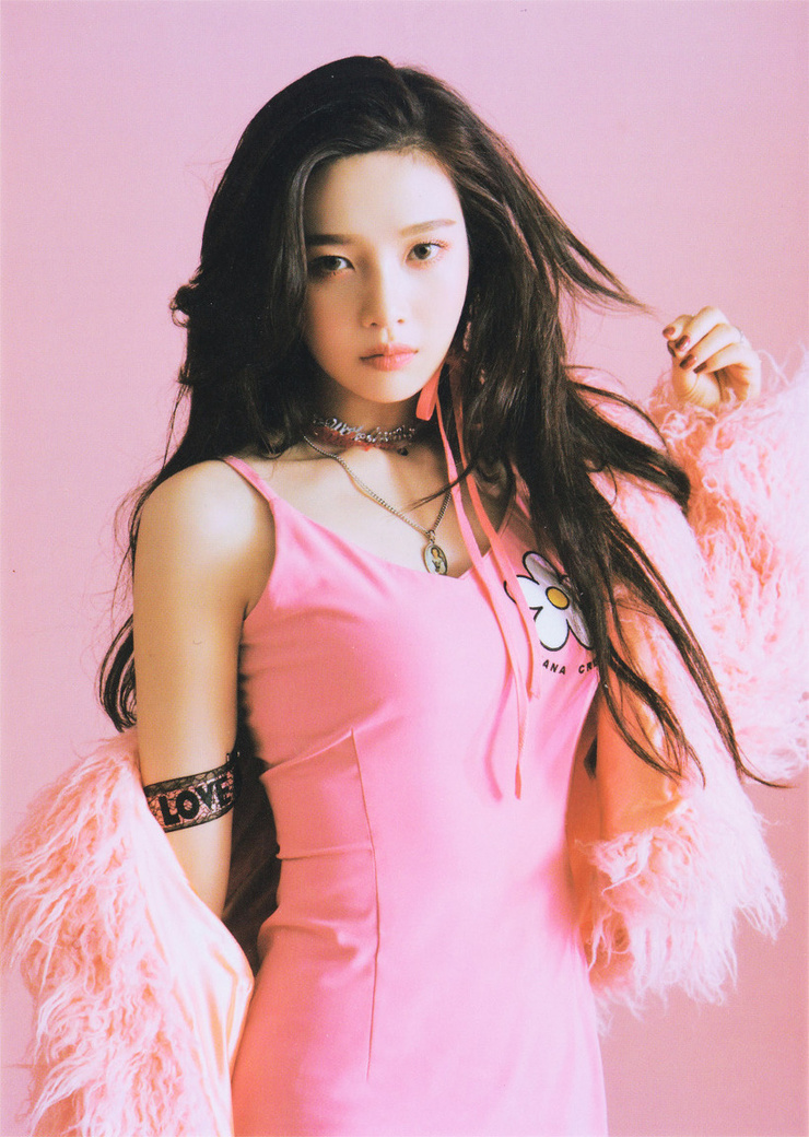 Joy (Park Soo Young)