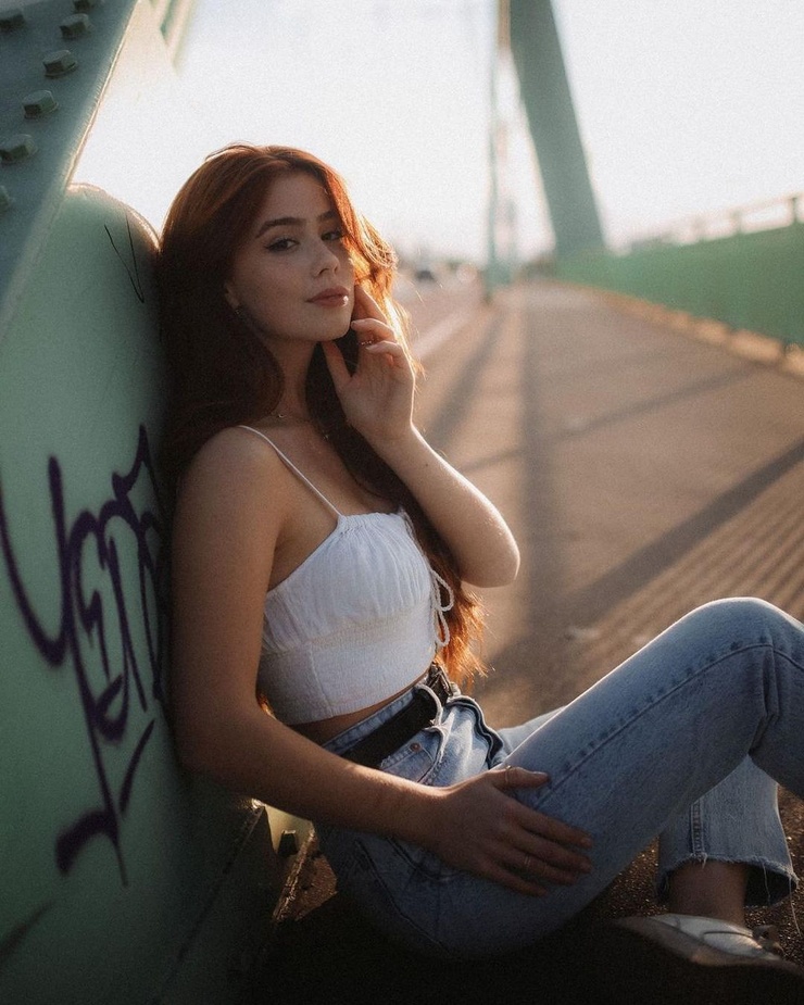 Maya Gralean Maya Gralean