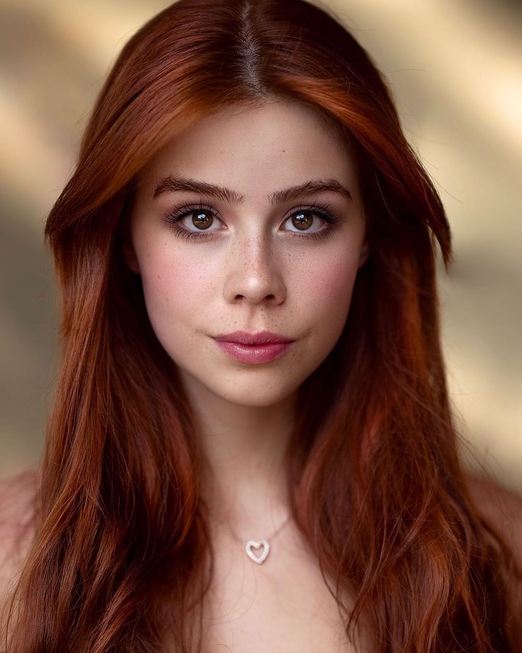 Maya Gralean Maya Gralean