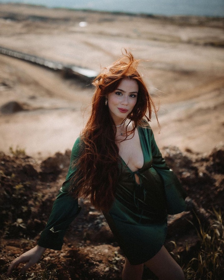 Maya Gralean Maya Gralean