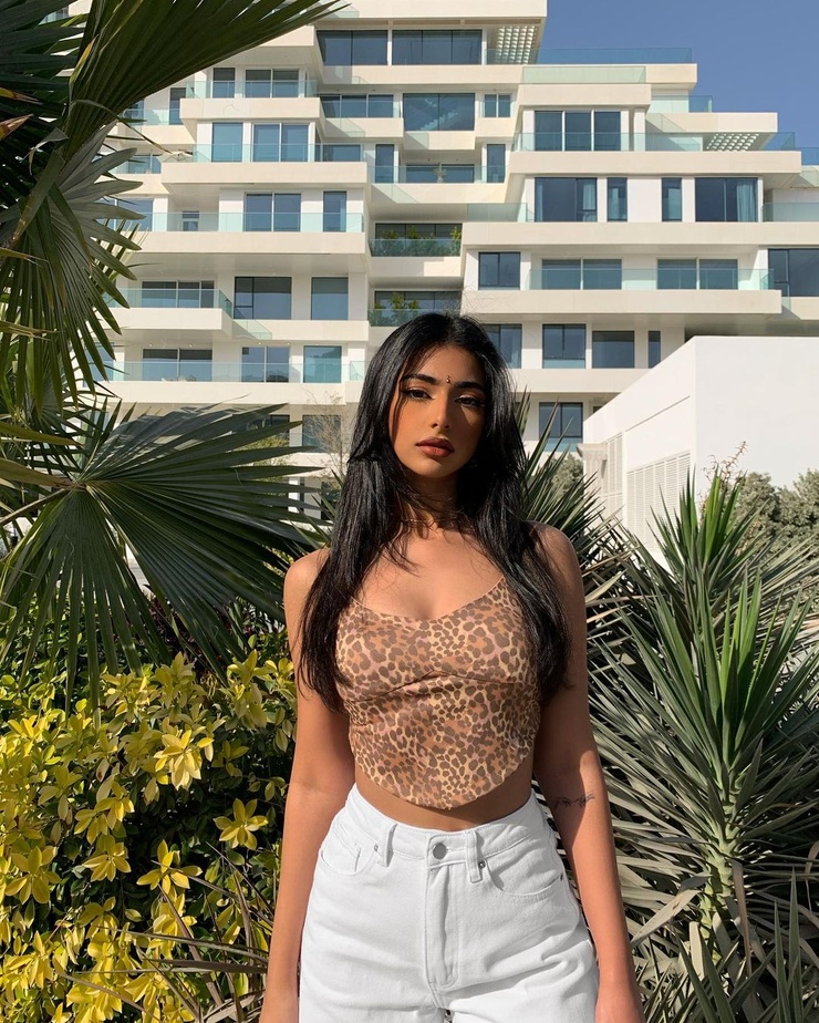 Iffat Marashi