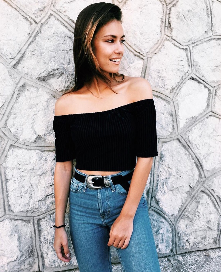 YASMINE RAVEL