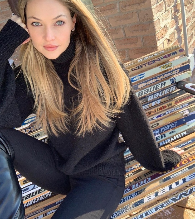 Ashley Smouter