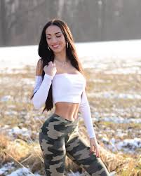 Picture of Kira Bilko.