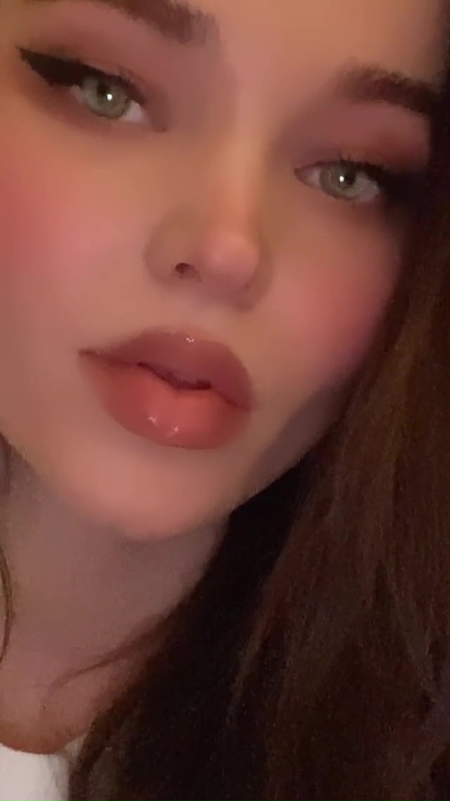 Dove Cameron
