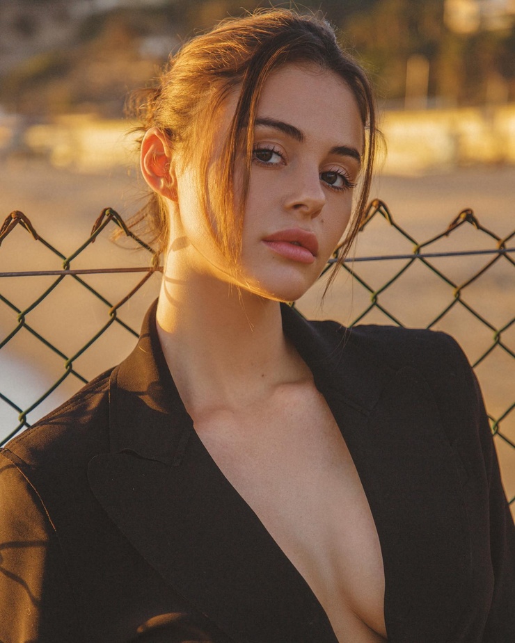 Daniella Beckerman Daniella Beckerman